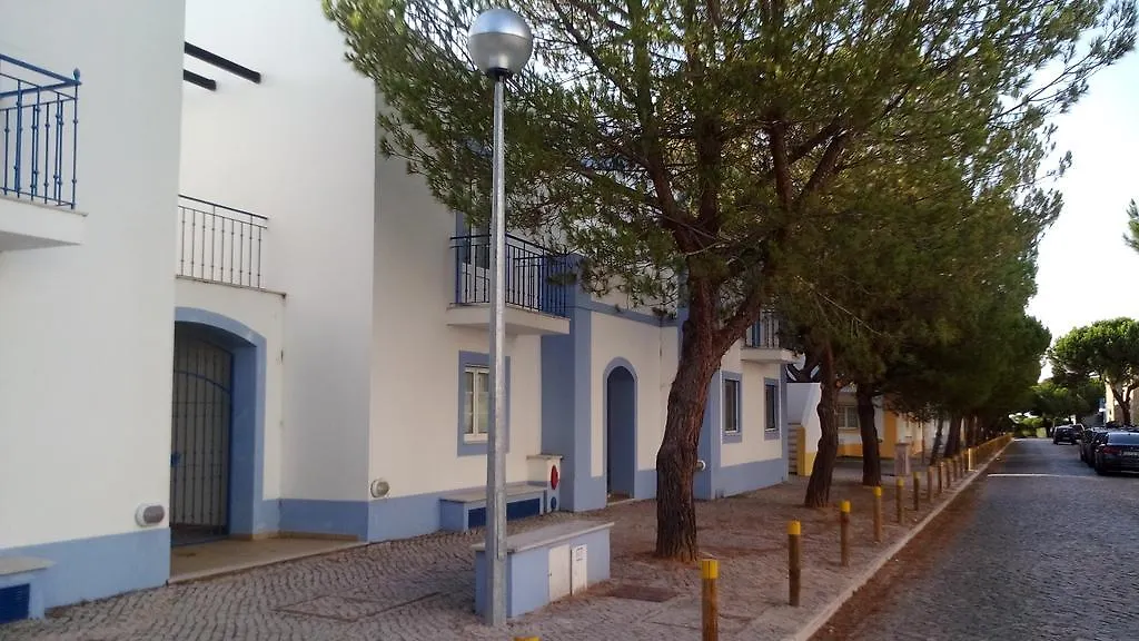 Farol Da Cortesia - Praia Verde Portugal
